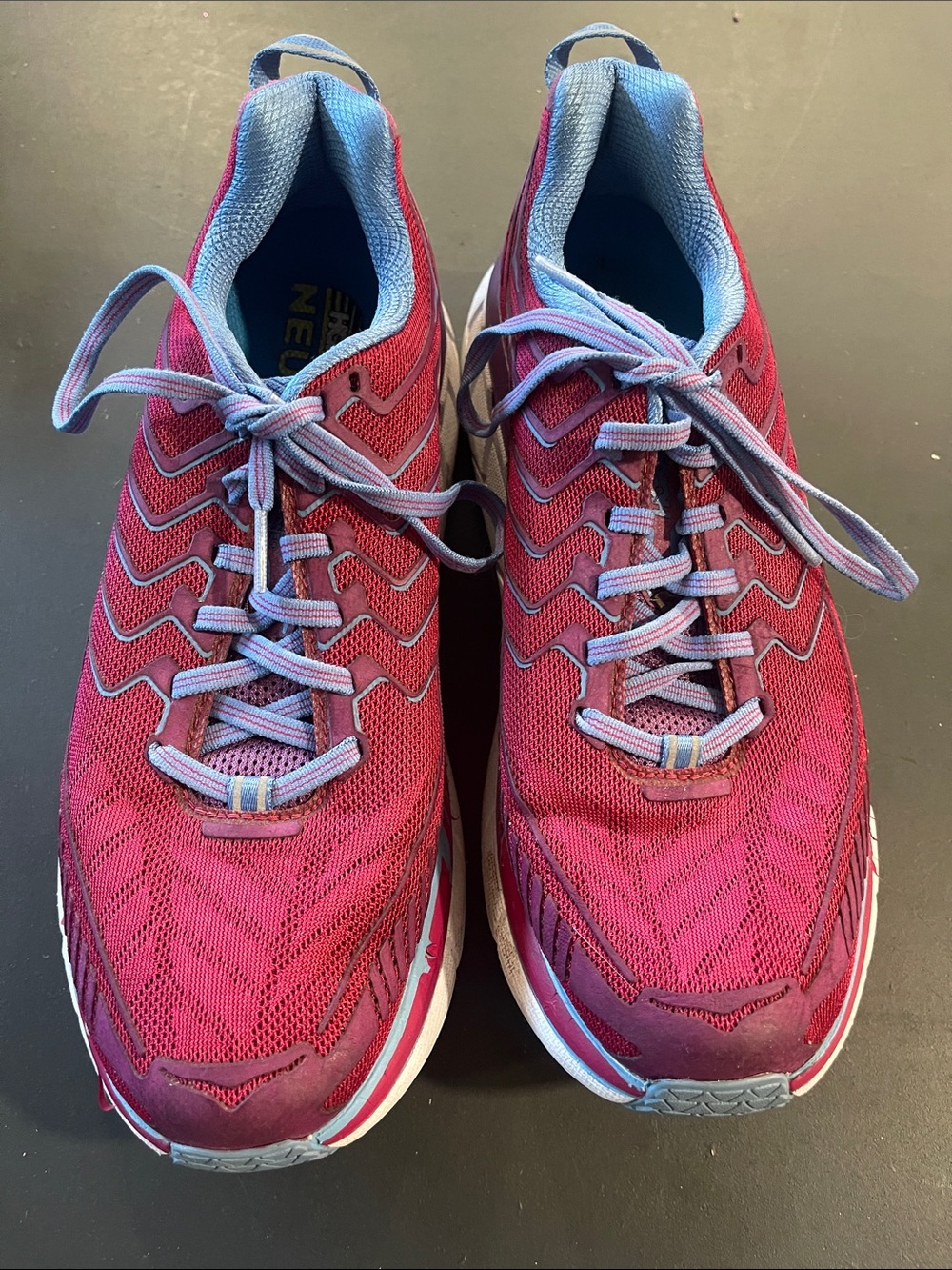 Hoka Women’s Athletic Sneakers Clifton 4 size 9.5 w
